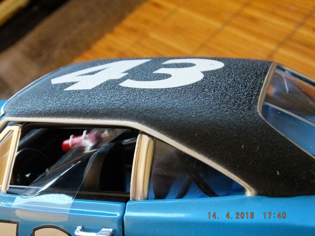 RC2 1/18th 1968 Richard Petty Plymouth Roadrunner w/Vinyl Roof